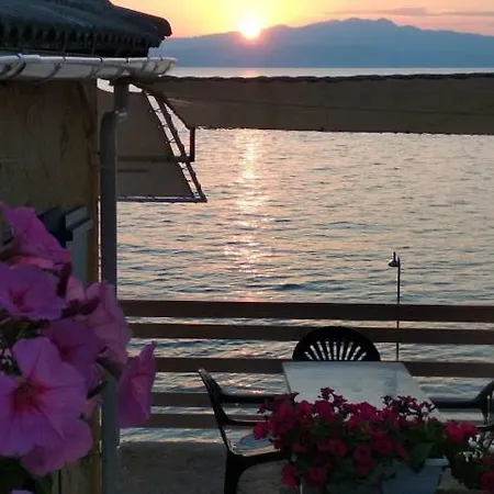 Julie's Hermes House